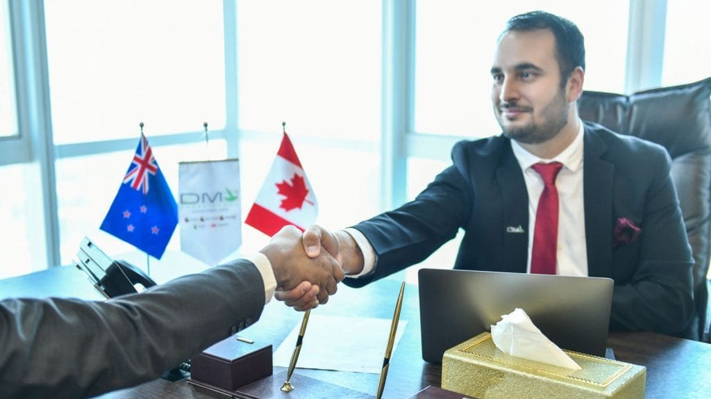 الهجرة إلى كندا